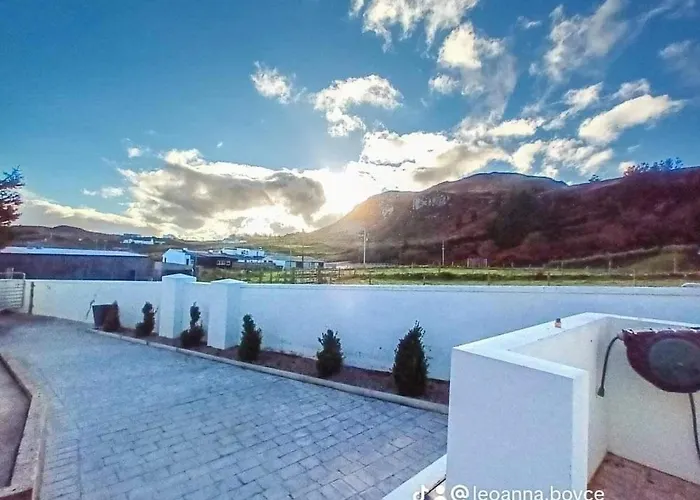 Under Gainne #2 Apartment Downings